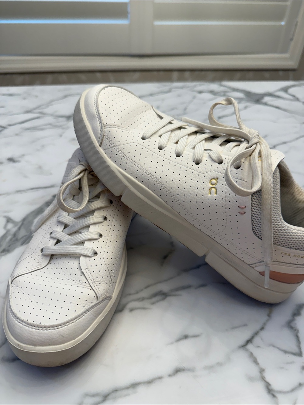 Roger Center Court On Sneaker